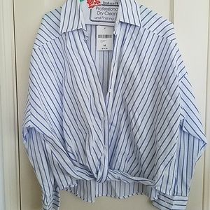 Forever21 twist front top